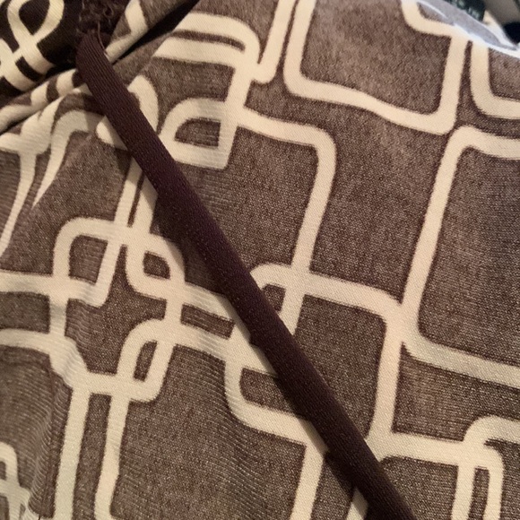 BCX tan and brown halter style top - Picture 6 of 7